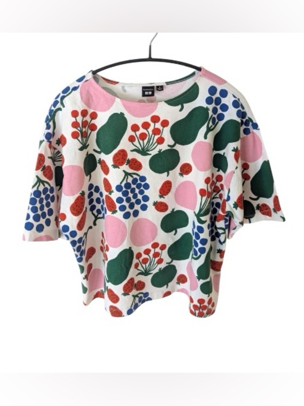 Marimekko Limited Uniqlo 100% Cotton T shirt Women Top Floral Fruits Size Medium